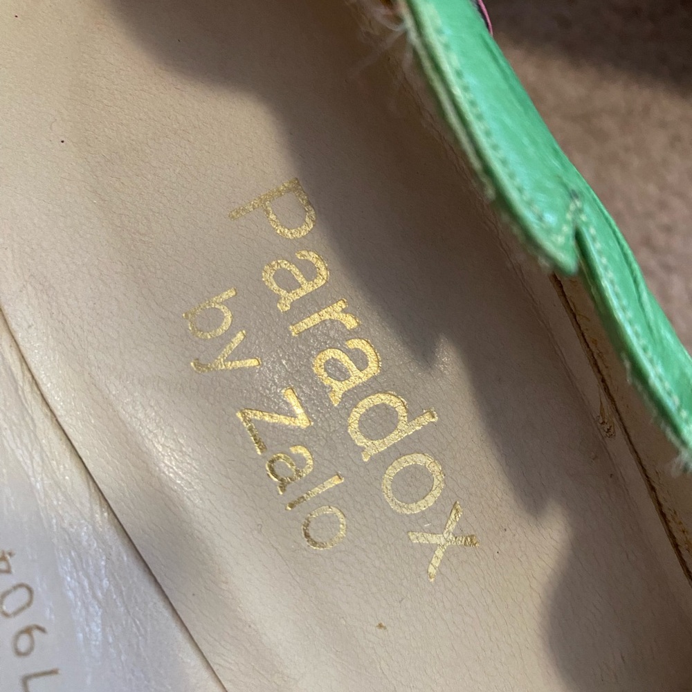 Rare Vintage Strawberry, Paradox by Zalo Heels. Size 6 1/2 - Picture 6 of 9